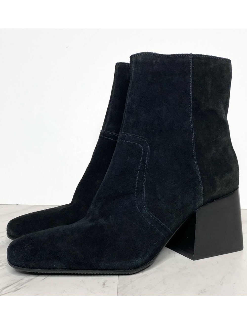 New! Blondo Salome Black Suede Bootie 11M